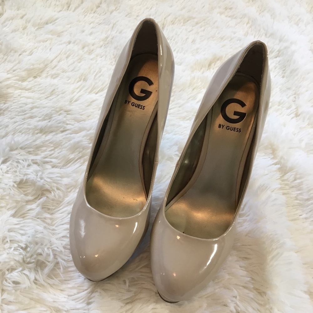 G BY GUESS NUDE HEELS
